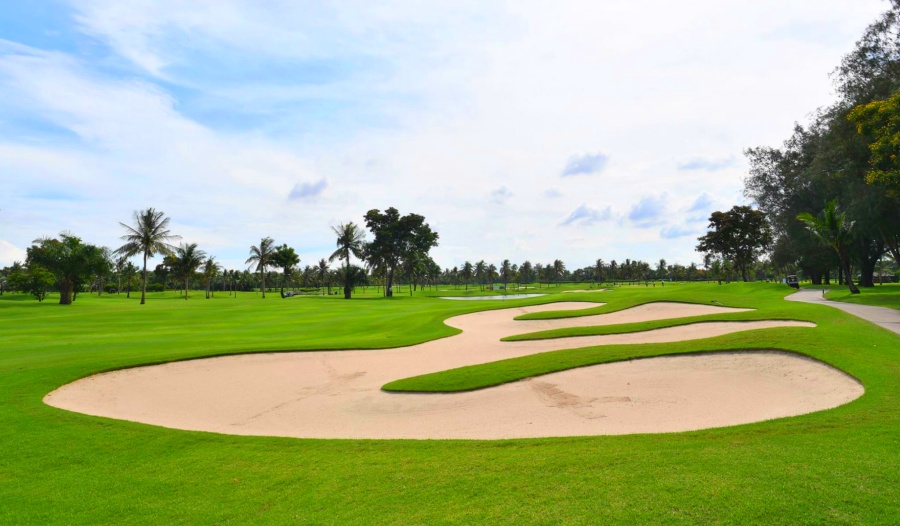 Thai Country Club in Chachoengsao, Thailand (2)