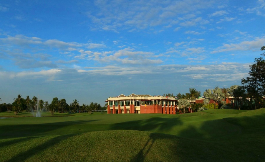 Thai Country Club in Chachoengsao, Thailand (5)