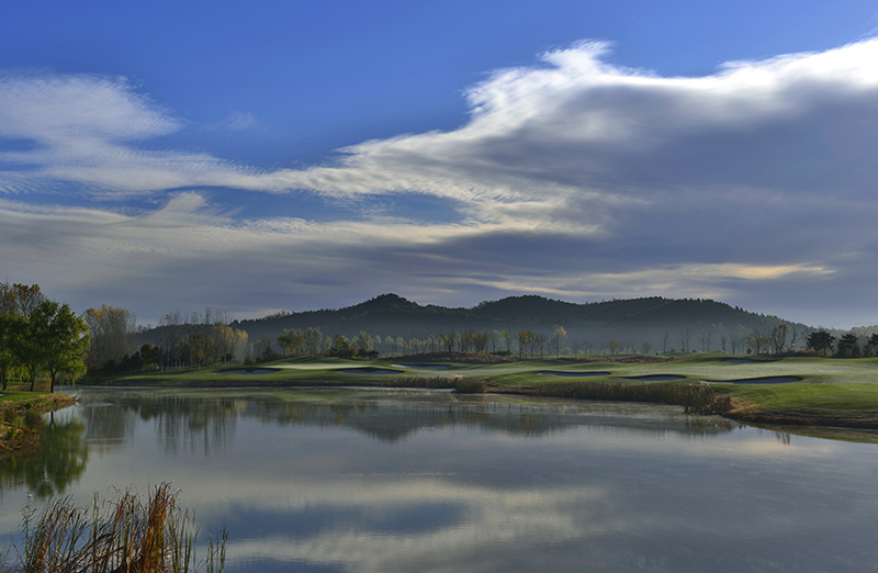 Topwin Golf and Country Club in Beijing (22)