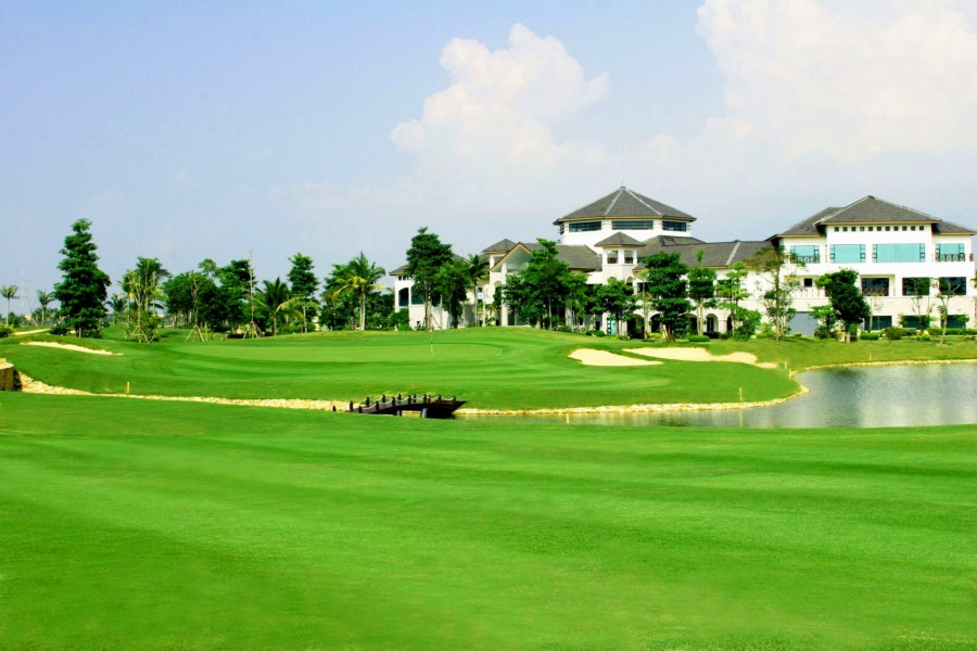 Vietnam Golf & Country Club in Ho Chi Minh City (4)