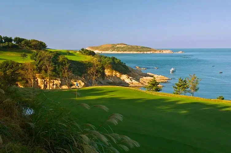 Weihai Point Golf & Resort in Shandong (6)