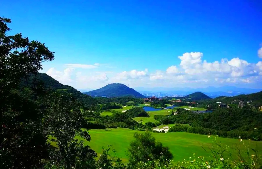 Wind Valley Golf Club in Shenzhen, Guangdong (6)