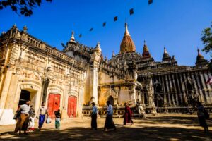 Ananda Temple in Bagan, Myanmar (2)