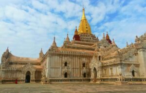 Ananda Temple in Bagan, Myanmar (5)