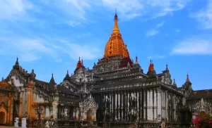 Ananda Temple in Bagan, Myanmar (7)