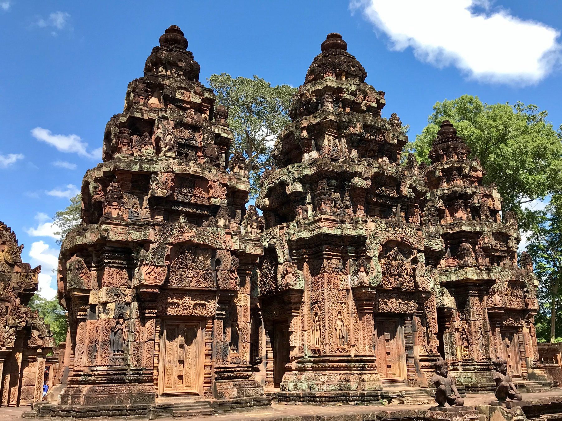 Banteay Srei Temple in Siem Reap, Cambodia (2)