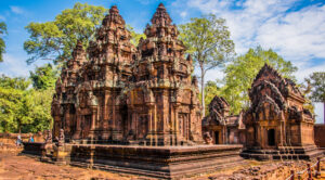 Banteay Srei Temple in Siem Reap, Cambodia (4)