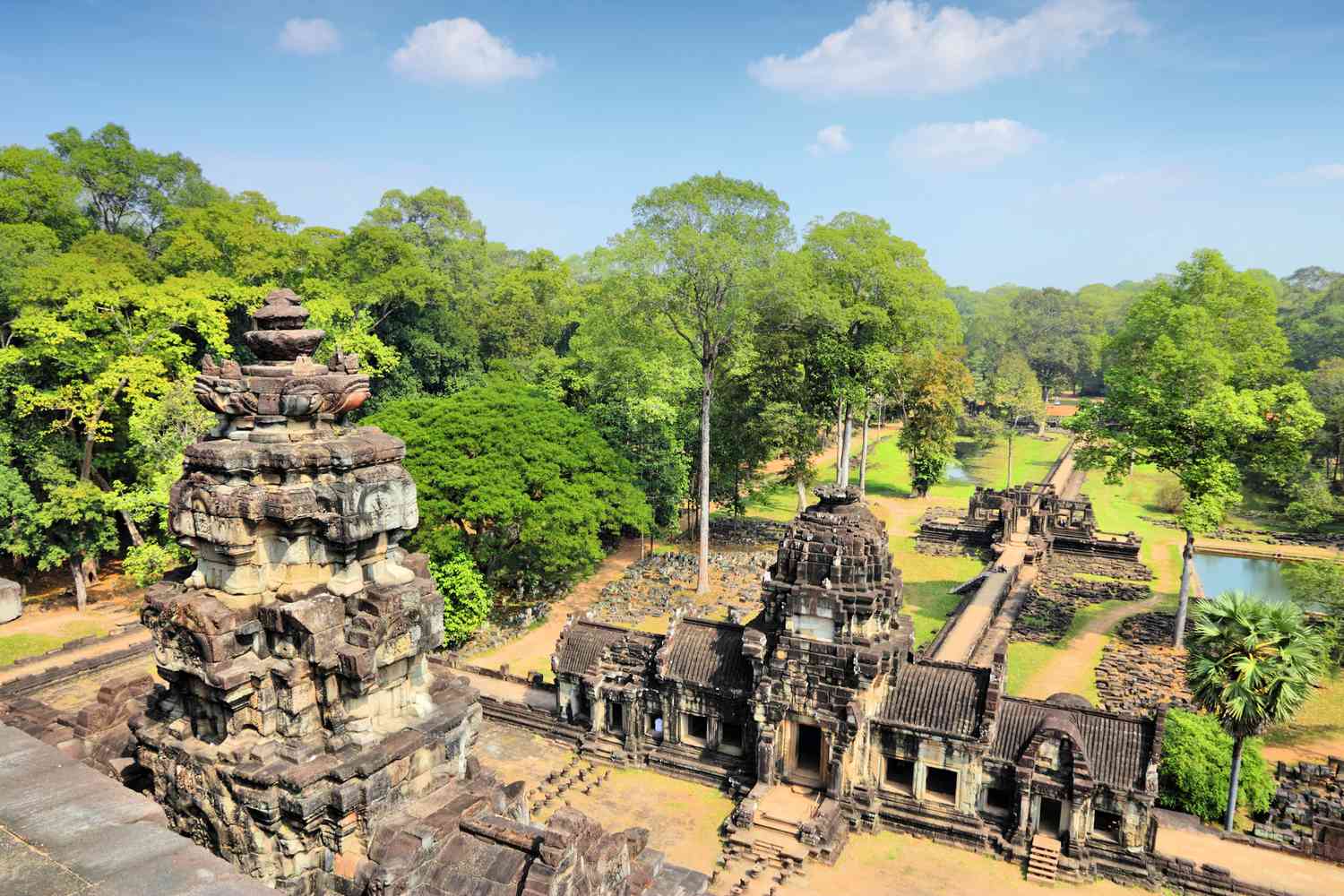 Baphuon Temple in Siem Reap, Cambodia (10)