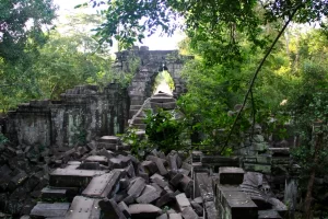 Beng Mealea Temple in Siem Reap, Cambodia (3)