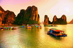 Cua Van Floating Village in Ha Long Bay (5)