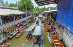 Damnoen Saduak Floating Market in Ratchaburi, Thailand (8)