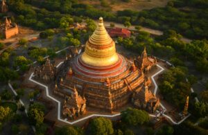 Dhammayazika Pagoda in Bagan, Myanmar (4)