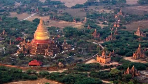 Dhammayazika Pagoda in Bagan, Myanmar (8)