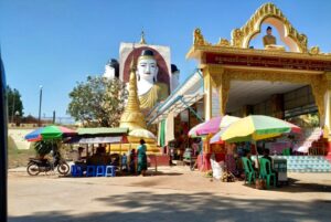 Kyaik Pun Pagoda in Bago, Myanmar (4)