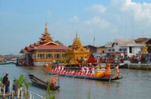 Kyaung Daw Pagoda of Inle Lake in Nyaungshwe, Shan State (2)