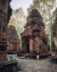 Lolei Temple of Roluos Temples in Siem Reap, Cambodia (2)