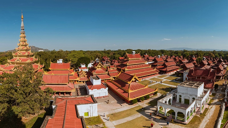 Mandalay Palace in Myanmar (8)