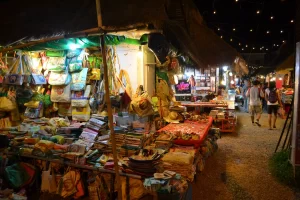 Psar Chas Old Market in Siem Reap, Cambodia (7)