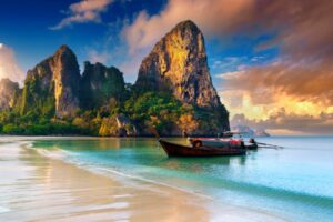 Railay,Beach,At,Sunrise,In,Krabi,,Thailand.