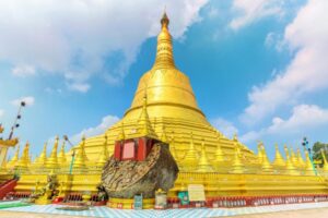 Shwemawdaw Pagoda in Bago, Myanmar (7)