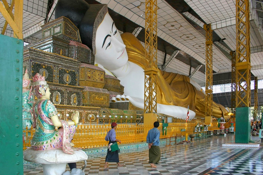 Shwethalyaung Buddhist Temple in Bago, Myanmar (7)