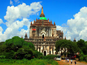 Thatbyinnyu Temple in Bagan, Myanmar (2)