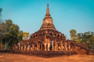 Wat Chang Lom in Sukhothai, Thailand (1)