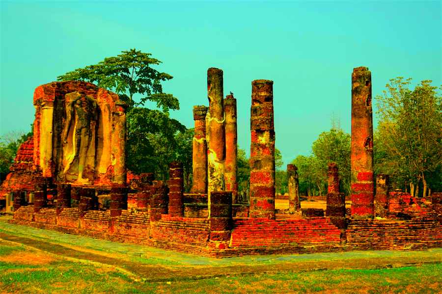 Wat Chetuphon in Sukhothai, Thailand (2)