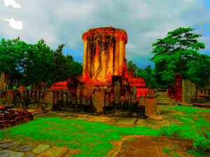 Wat Chetuphon in Sukhothai, Thailand (5)