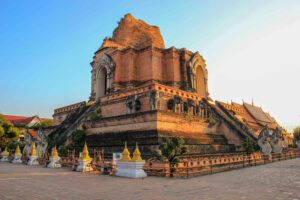 Wat Phra That Chedi Luang in Chiang Saen of Chiang Rai, Thailand (1)