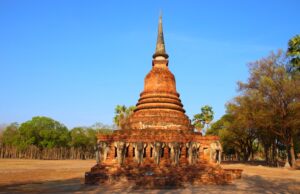 Wat Sorasak in Sukhothai, Thailand (4)