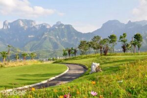 Zhangjiajie Tianmen Golf Club4