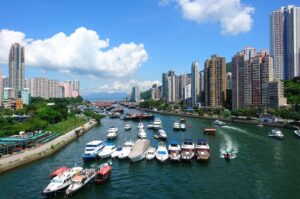 Aberdeen Fishing Village in Hong Kong (5)