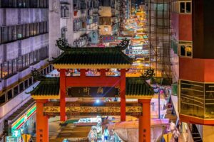 Temple Street Night Market in Hong Kong (10)