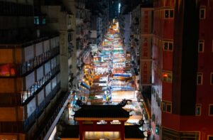 Temple Street Night Market in Hong Kong (11)