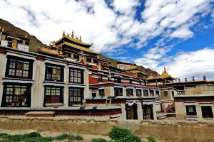 Tashilhunpo-Monastery-in-Shigatse-03